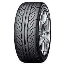 Yokohama Advan Neova AD08 215/45 R17 87W Yokohama Advan Neova AD08 215/45 R17 87W